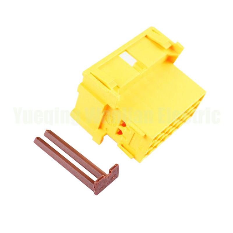 21 Pin 1-967630-5 เครื่องเชื่อมเครื่องขยายพลังงานรถยนต์ FAW งานหนัก ABS EBS ชายและหญิง