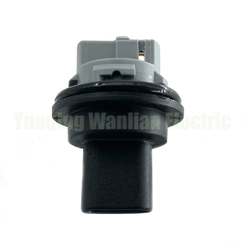 WLDZ-001 Fender Side Marker Lamp Holder แอดป์เบสหลอดไฟ ODM OEM