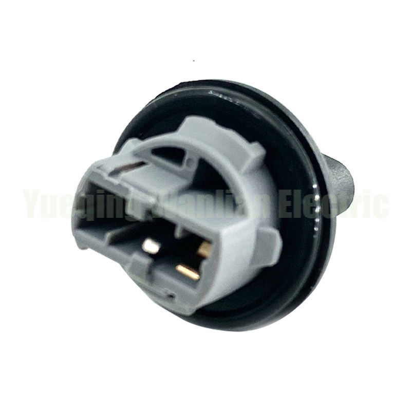 WLDZ-001 Fender Side Marker Lamp Holder แอดป์เบสหลอดไฟ ODM OEM