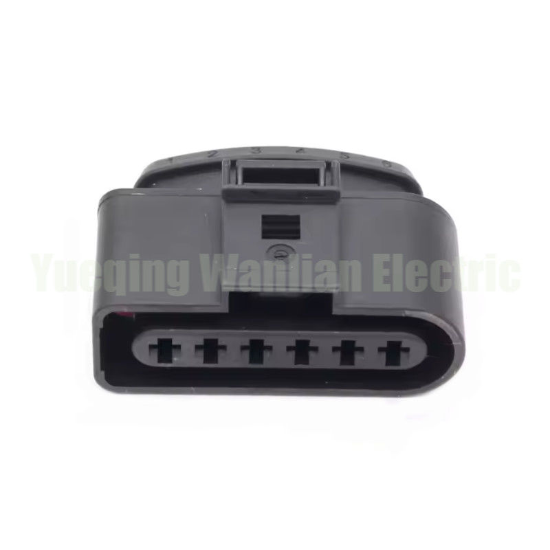 6 pin 1J0973726 สตรีรถยนต์สายกันน้ําสายพั๊มไฟฟ้าเชื่อมต่อการจุดไฟสอยสายสายพับ