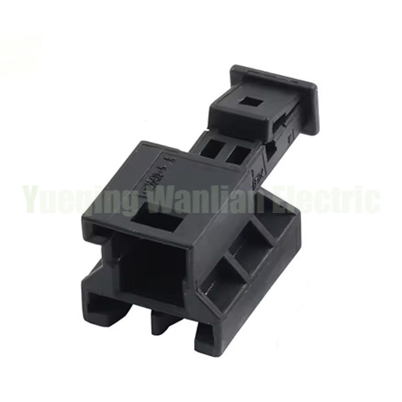 2 ปิน 1-1355470-1 เปิดลมที่นั่ง ปลั๊กเพศชาย Connector แสงประตูรถยนต์ Antenna ปล็อก
